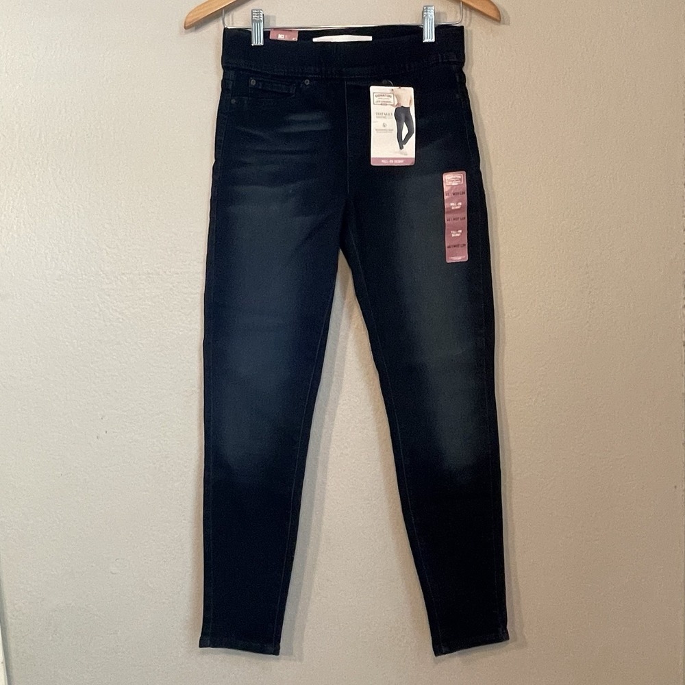 NEW Levi Signature 4P Jeans Petite Mid Rise Dark Wash Pull On Skinny NWT